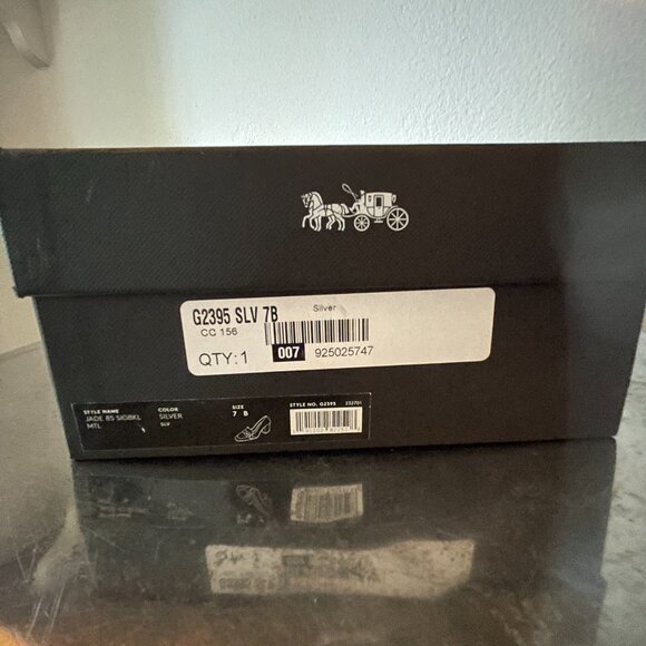 COACH Metallic Silver Elegant Jade Pump Size 7 - Picture 12 of 12